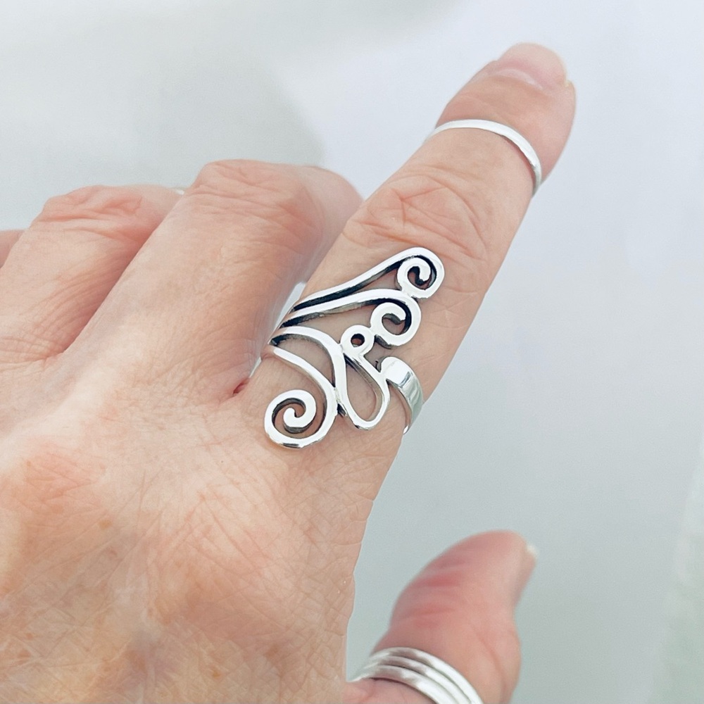 Sterling Silver Statement Swirly Ring, Silver Rings, Swirl Jewelry, Spiral Ring - Picture 3 of 14